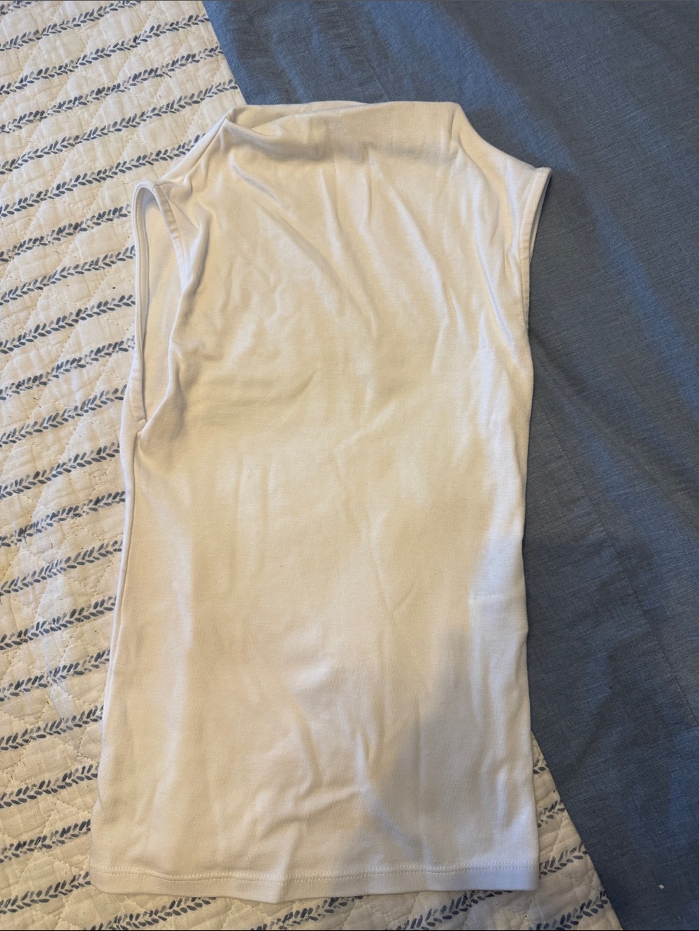 Women’s Sleeveless Crewneck Tank Top - White